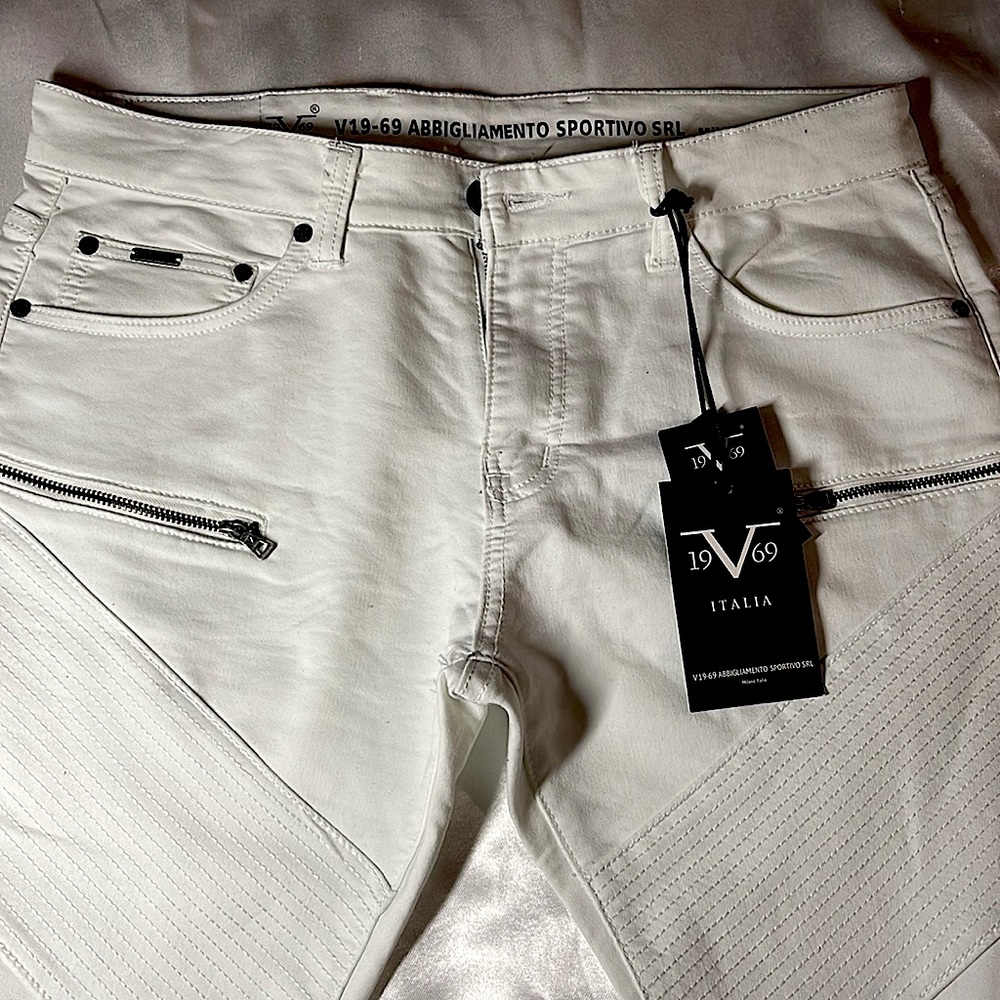 Versace jeans/ V19-69 Abbigliamento Sportivo SRL 34/32